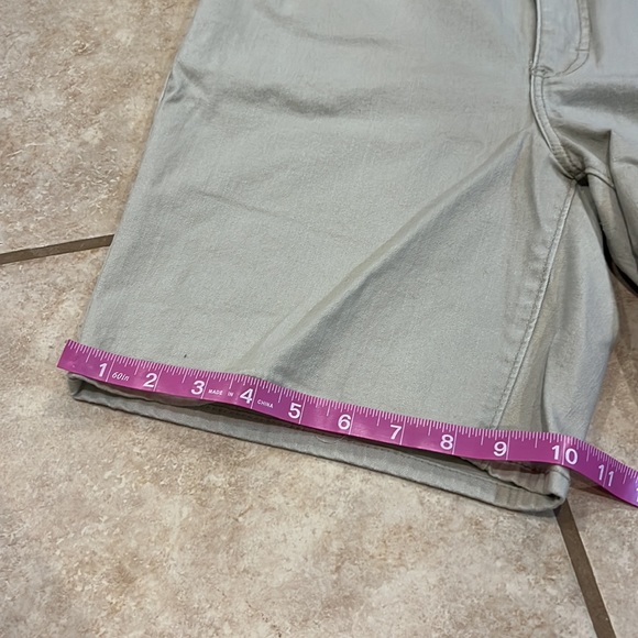 Riders By Lee Midrise Shorts Sz Medium/10 - Picture 6 of 11